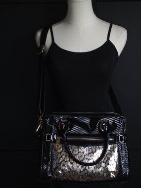 Leading | Like NEW Leopard Print Satchel